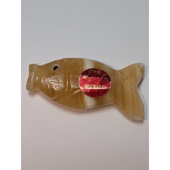 Vintage Pair Mexican Onyx Carved Fish Charms Stone Amber Hecho En Mexico - Picture 3 of 13